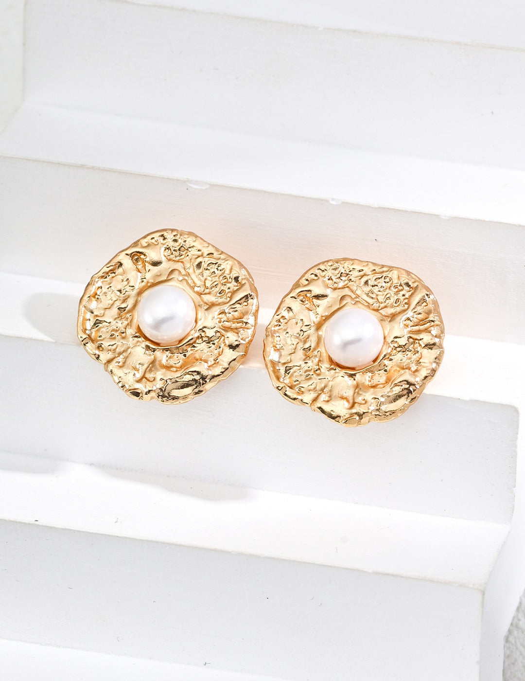 Sunny Bloom Pearl Earrings