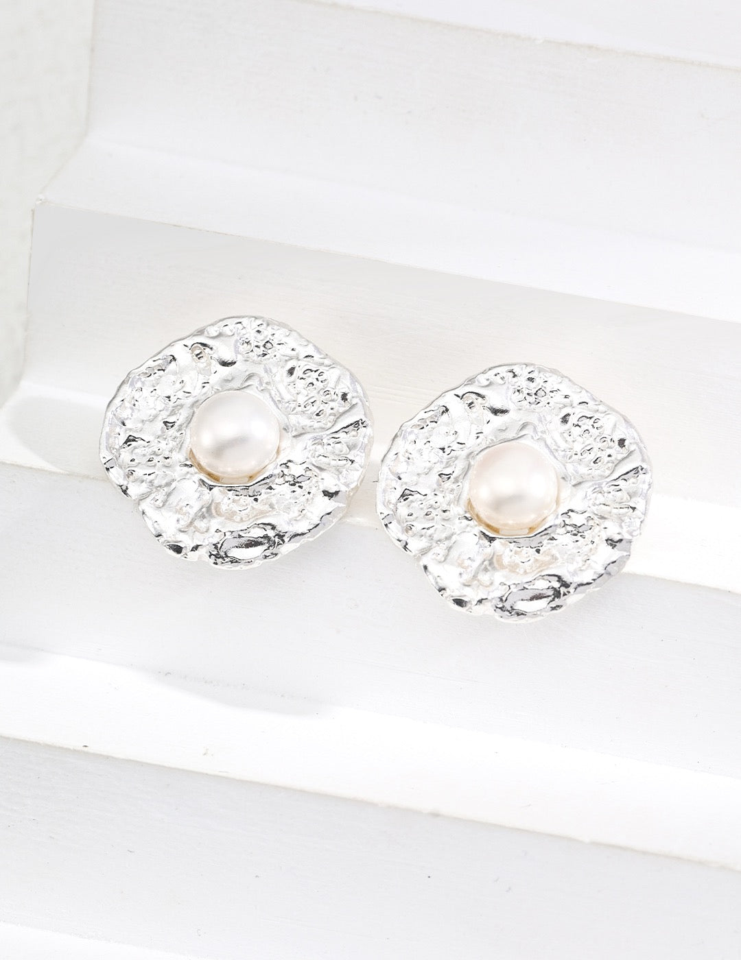 Sunny Bloom Pearl Earrings